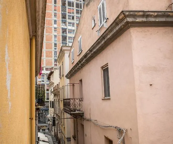 לינה וארוחת בוקר B.i.c. *