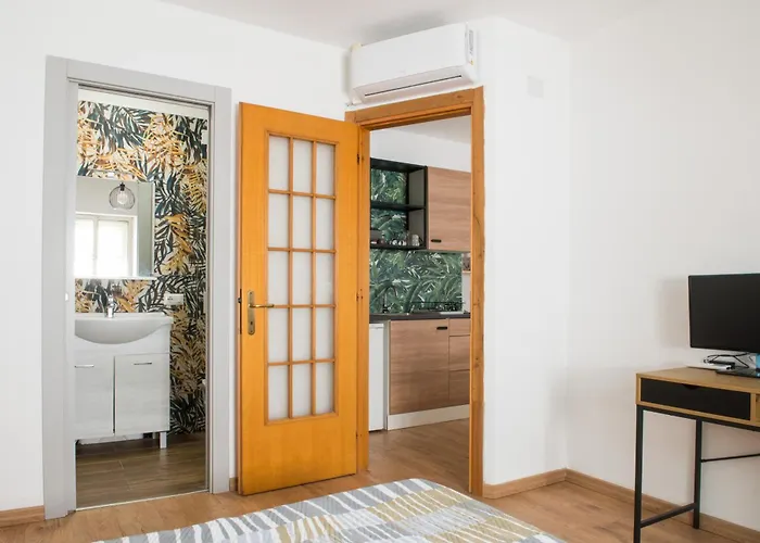 לינה וארוחת בוקר B.i.c.